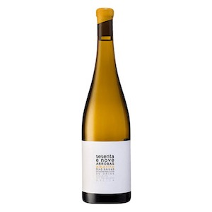 Rías Baixas DO 'Sesenta e Nove Arobas' by Bodegas Albamar
